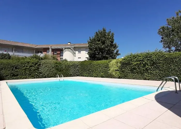 T2 St Martin Du Touch Proche Airbus, Stelia, Cs *